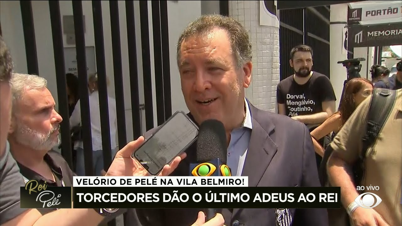 Ex-presidente do Santos é contra aposentadoria da camisa 10 de Pelé