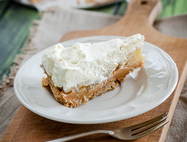 Bolo banoffee: Carole Crema ensina receita com banana, doce de leite e chantilly Envato Elements