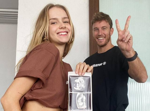 Isabella Scherer revela choque com gravidez e como Xuxa “previu” gêmeos