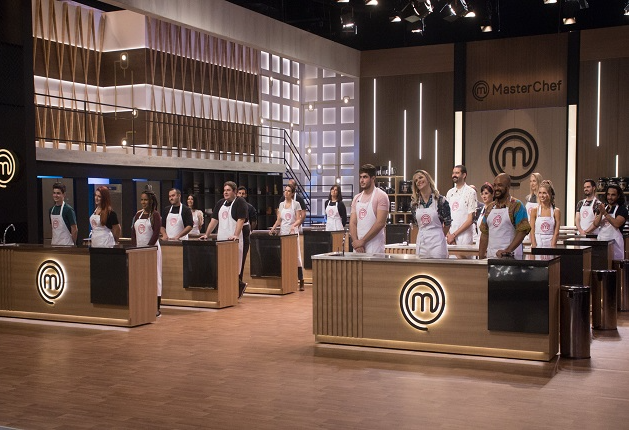 Cores novas, relógio analógico e mais: conheça o cenário da 8ª edição do MasterChef Brasil