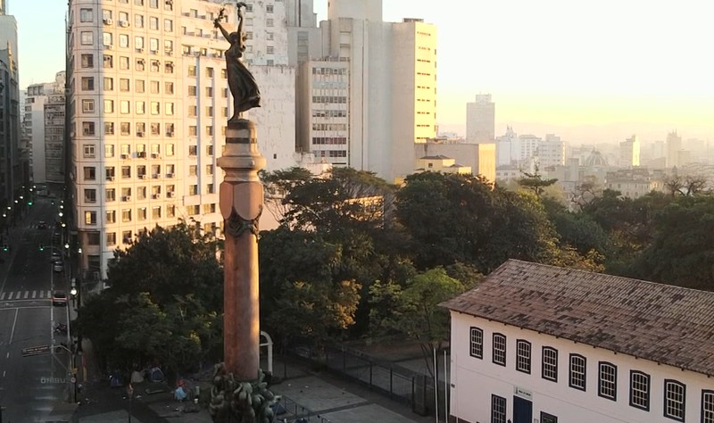 Centro histórico de São Paulo sofre com abandono e degradação