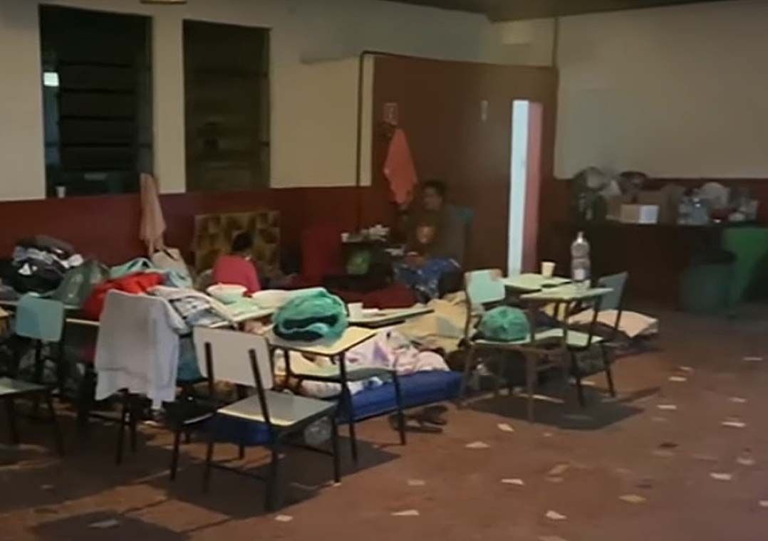 Voluntários dão apoio às vítimas de Petrópolis (RJ)