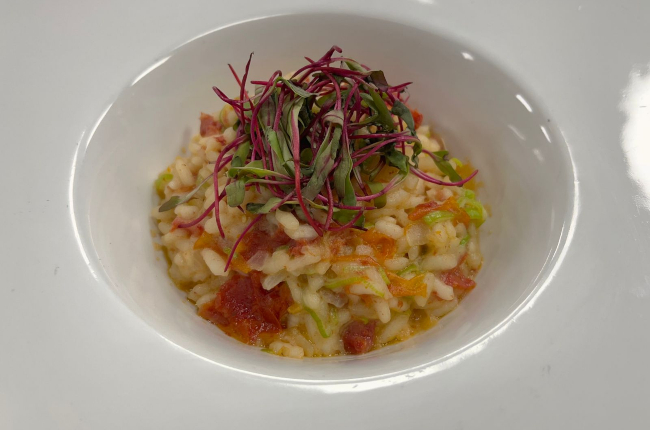 Risoto de tomate seco e alho-poró | Band Receitas