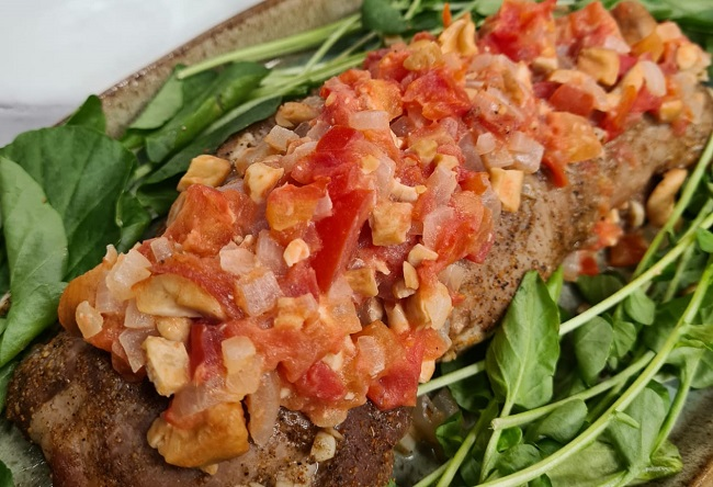 Mignon suíno com especiarias e castanhas | Band Receitas