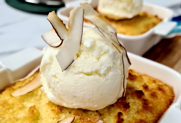 Cocada de forno com sorvete de iogurte | Band Receitas