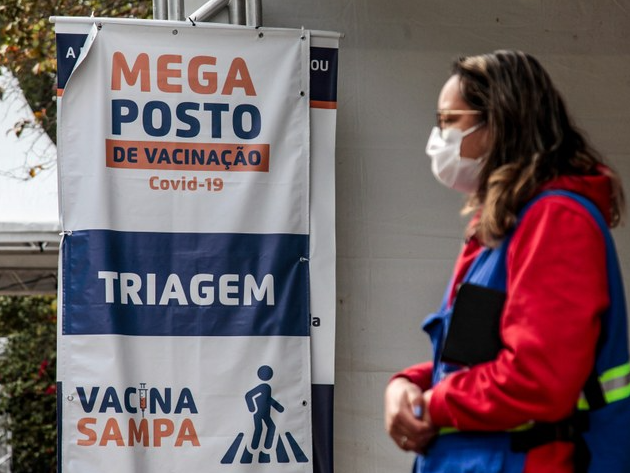 São Paulo realiza "Virada da Vacina" para imunizar jovens de 18 a 21 anos